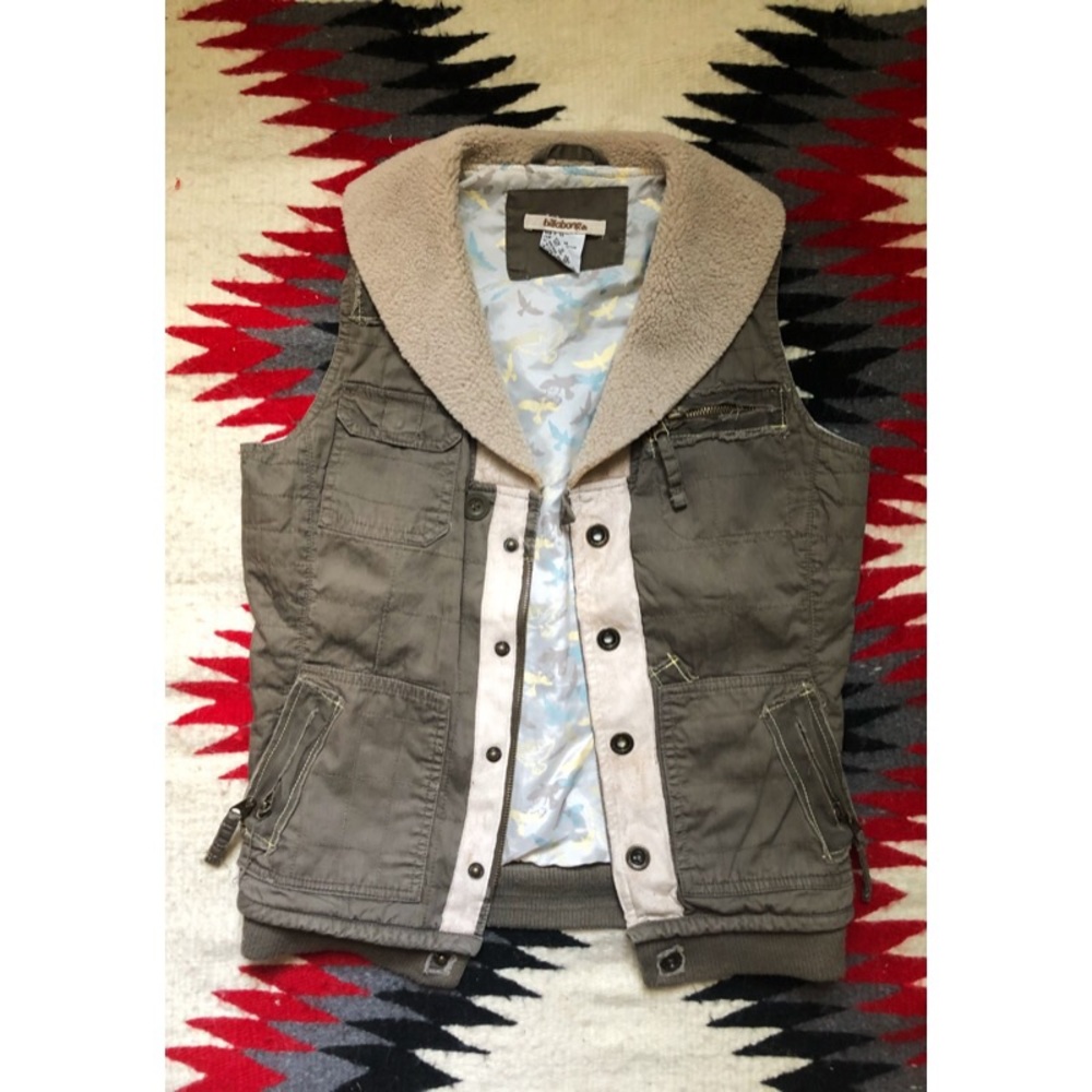 Green utility vest